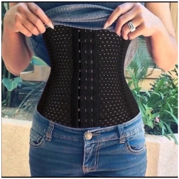 Nike Other - Waist Trainer 🩵 Brand New
